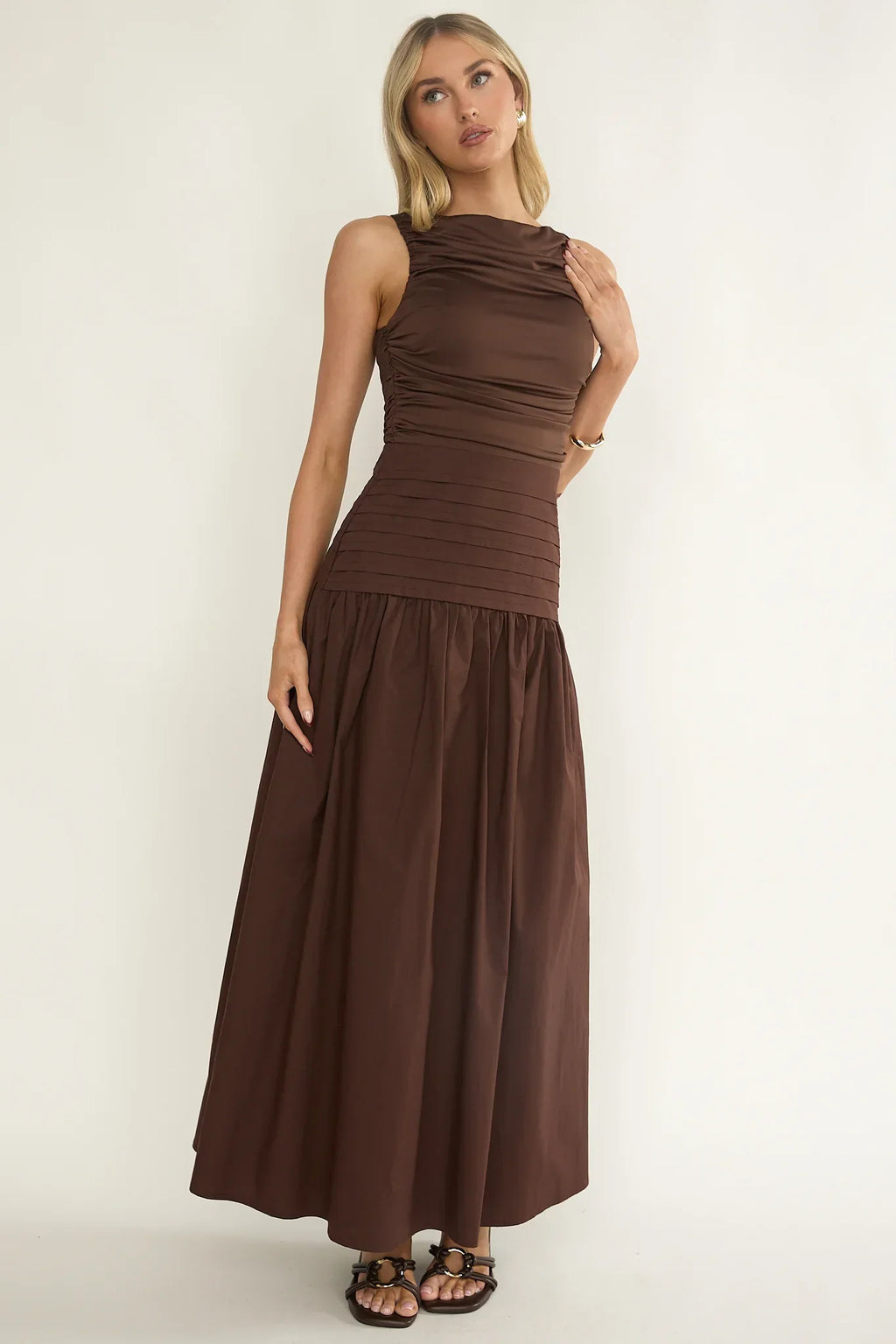 Dalayla Sleeveless Pintuck Maxi Dress Chocolate