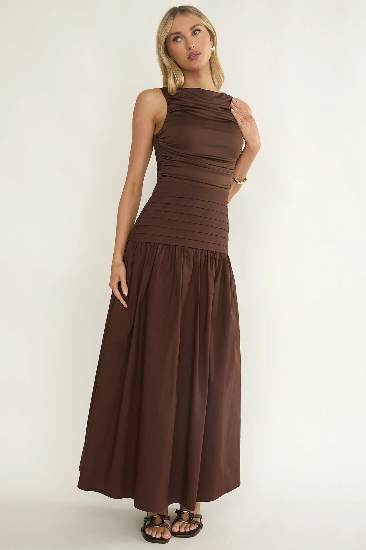Dalayla Sleeveless Pintuck Maxi Dress Chocolate