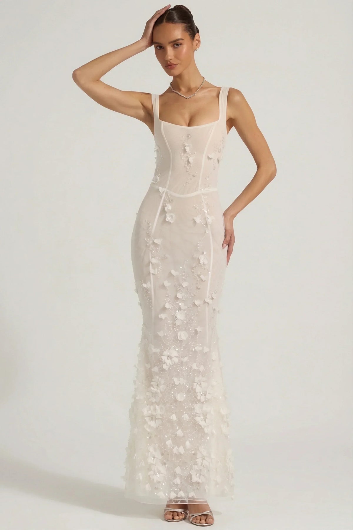 Embellished Appliqué Soft-Scoop Corset Gown in White