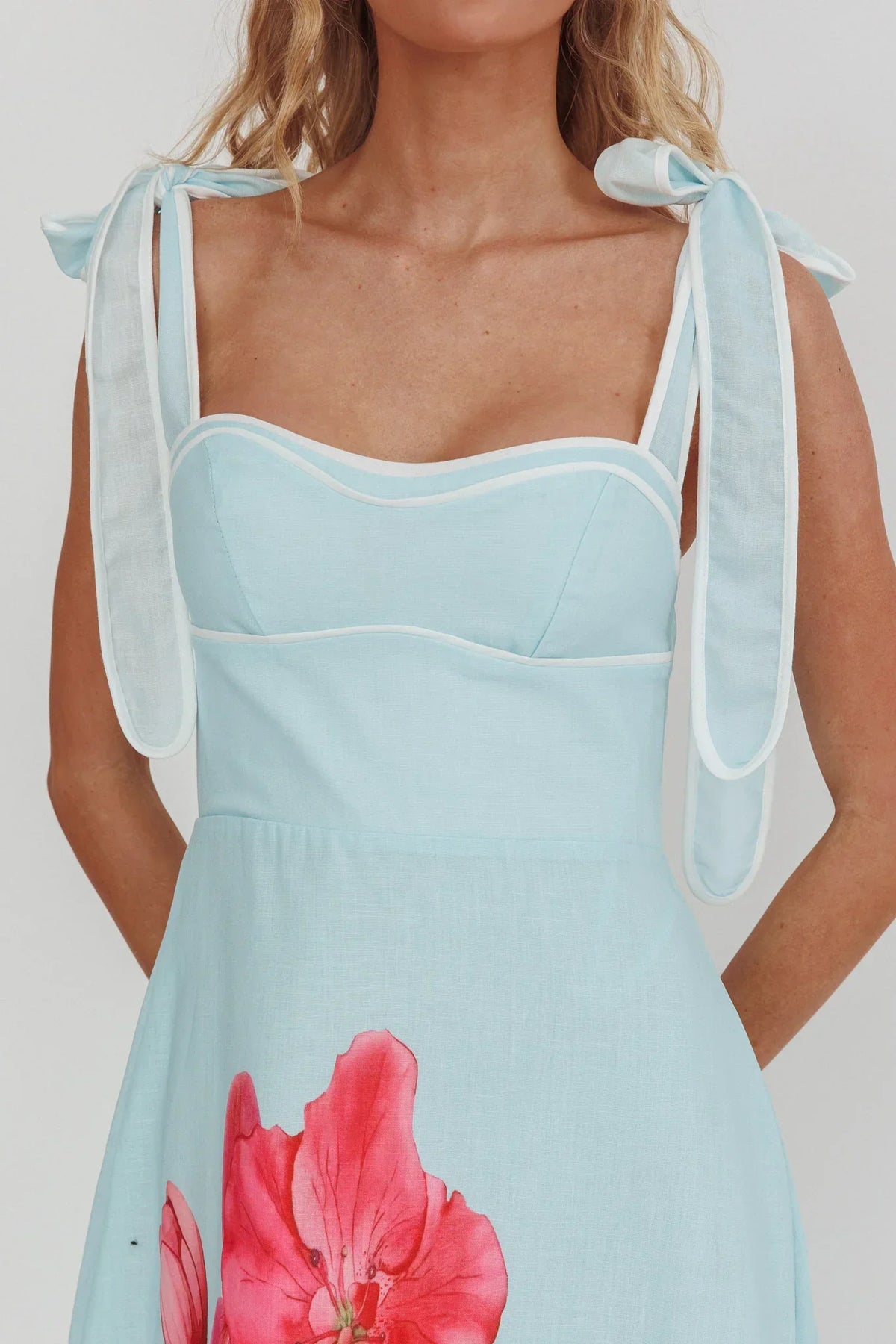 Averin Tied Shoulder Maxi Dress Flower Mint