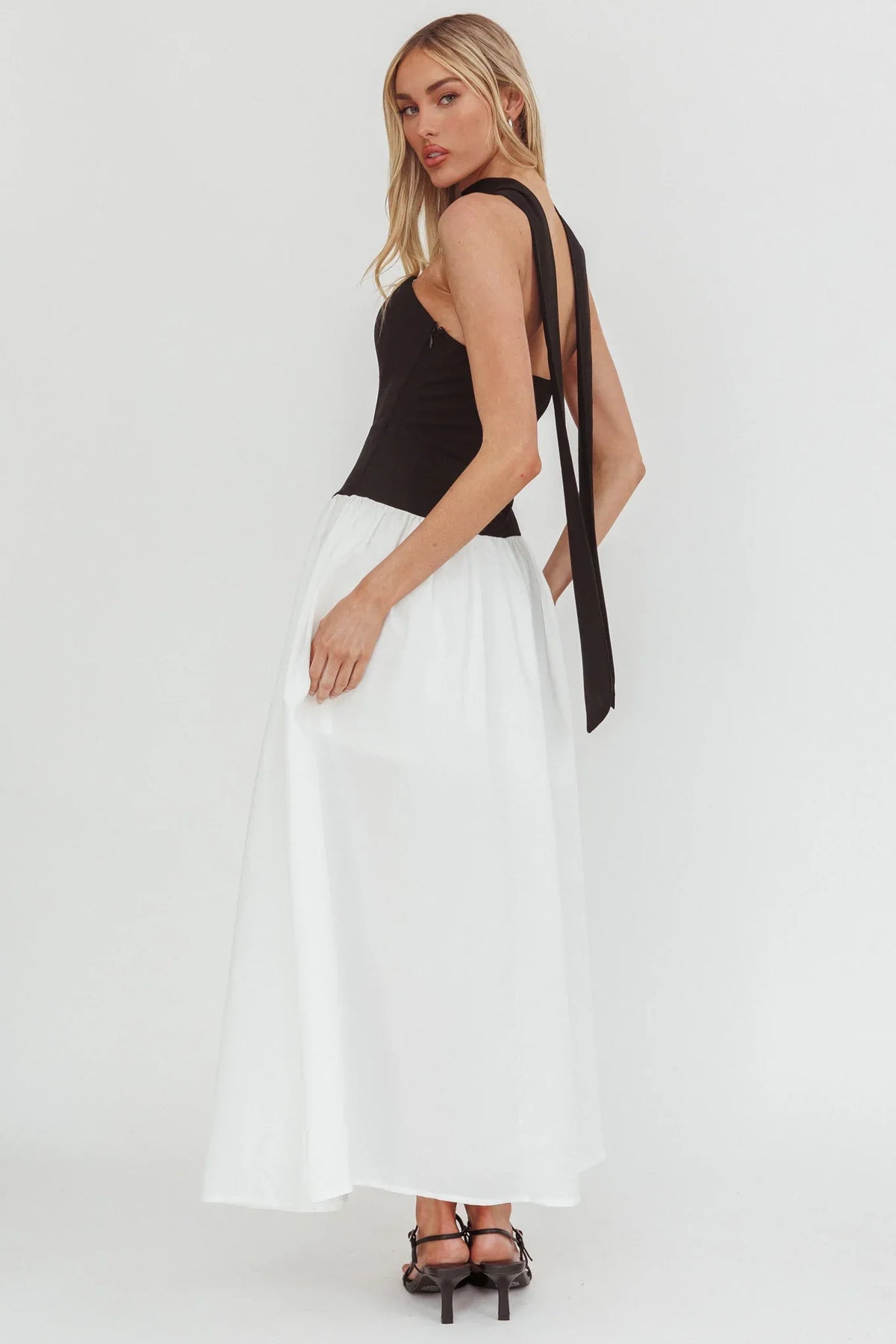 Lennix Strapless Scarf  Maxi Dress Black/White